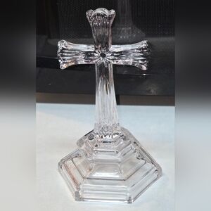 Vintage Elegant DePlomb Lead Crystal Clear Glass Ornate Cross Decor